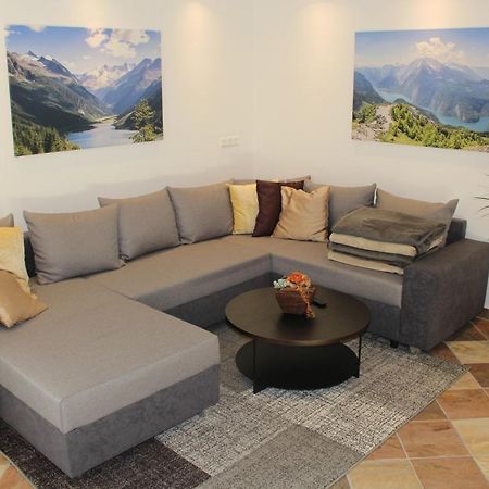 Ferienwohnung Auszeit Stubai Fulpmes Buitenkant foto