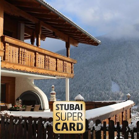 Ferienwohnung Auszeit Stubai Fulpmes Buitenkant foto