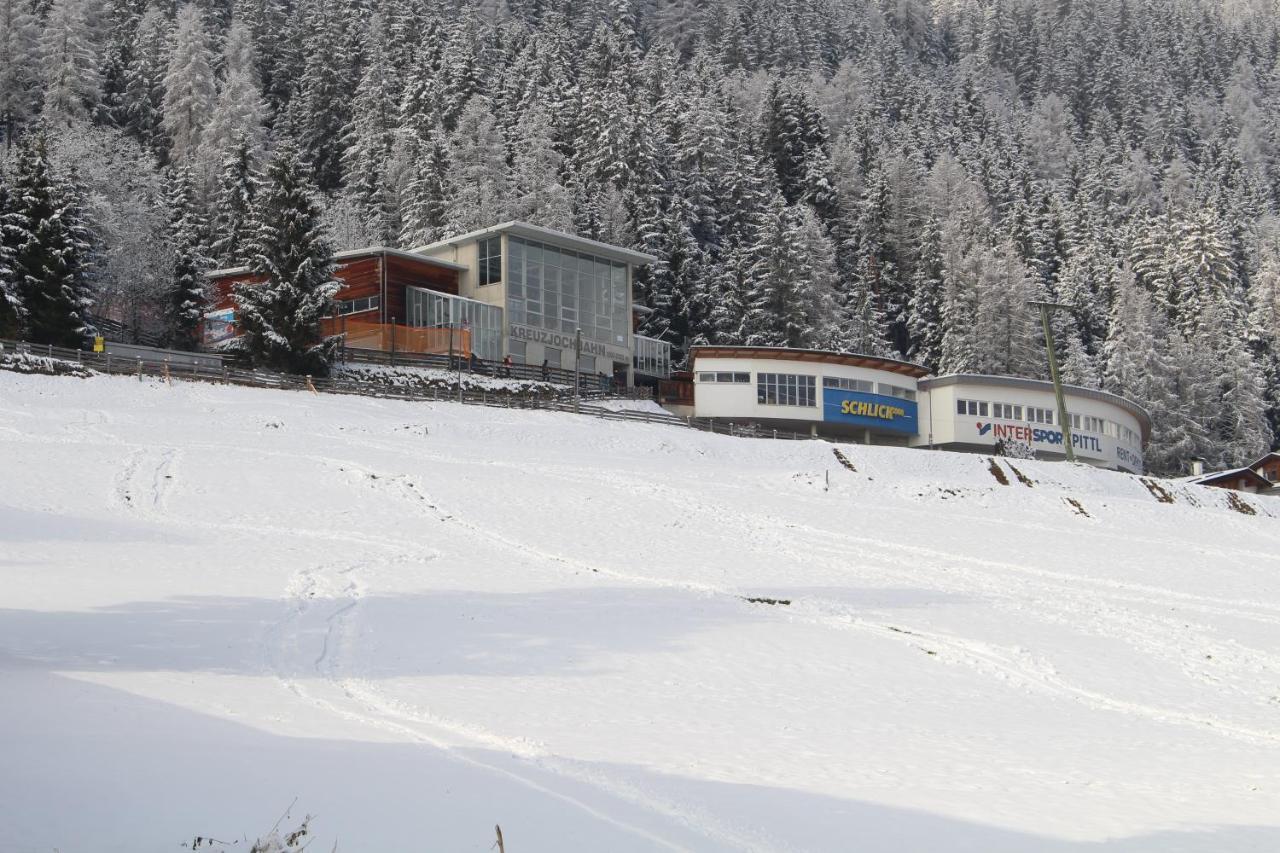 Ferienwohnung Auszeit Stubai Fulpmes Buitenkant foto